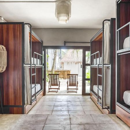 Selina Shared Los Lirios Tulum Exterior foto